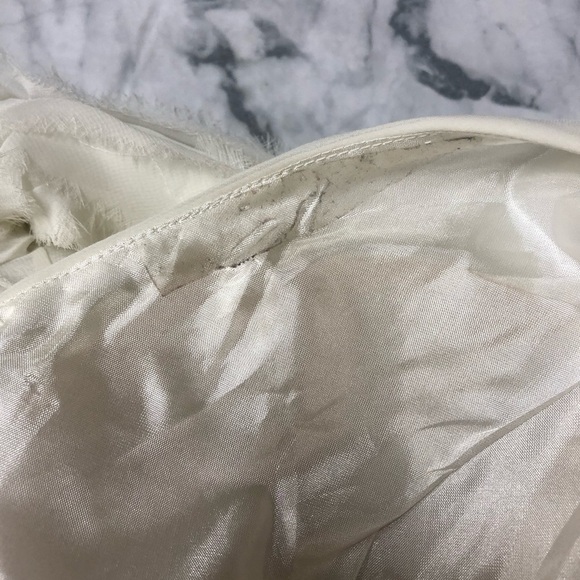 JS Collections White Flutter Sleeve Chiffon Petal Bottom Event Dress Size6 - Picture 4 of 8